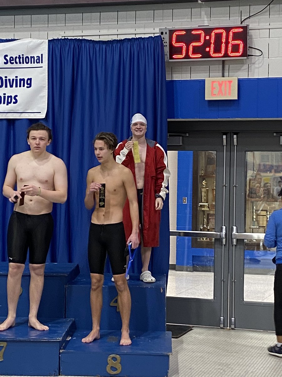 starswimteam's tweet photo. In the 100 free, Zach Conners places 16th with a time of 58.53 and Ethan Barnett places 15th with a time of 58.06. Isaac Threlkeld places 4th with a time of 52.89. https://t.co/scYzyrgbJF