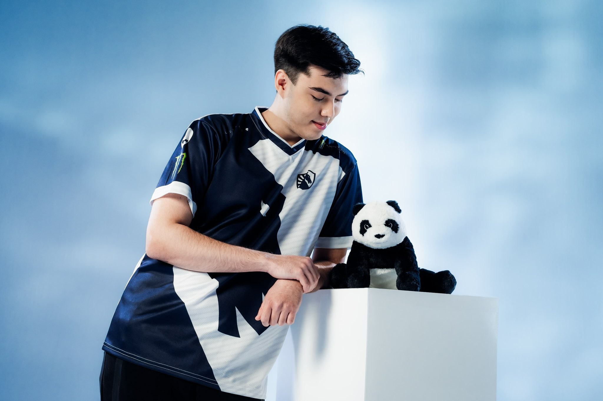 Liquid nAts on X: 🔥 New 2023 @teamliquid Jersey 🔥 You can find it here   😉  / X