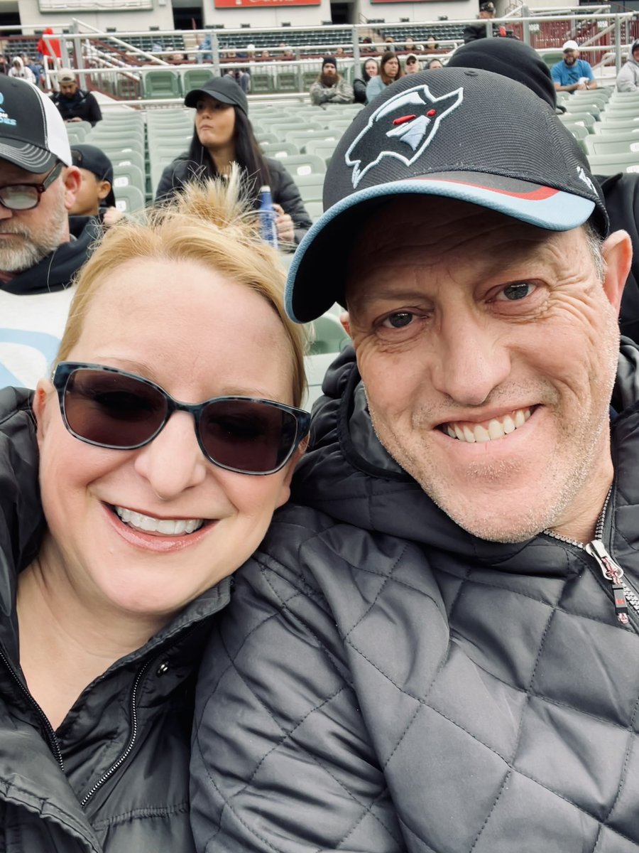 AlissaPearson78's tweet photo. Go Renegades! #XFL2023 #ArlingtonRenegades #BoomerSooner https://t.co/lLvcPwk8R3