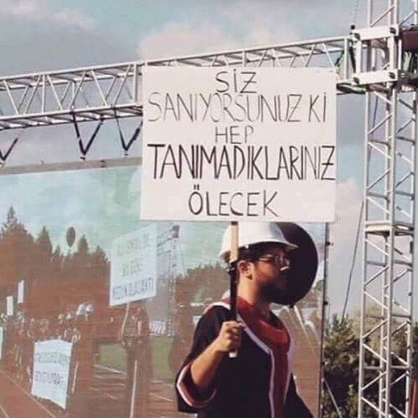 Neden hep biz öldük?