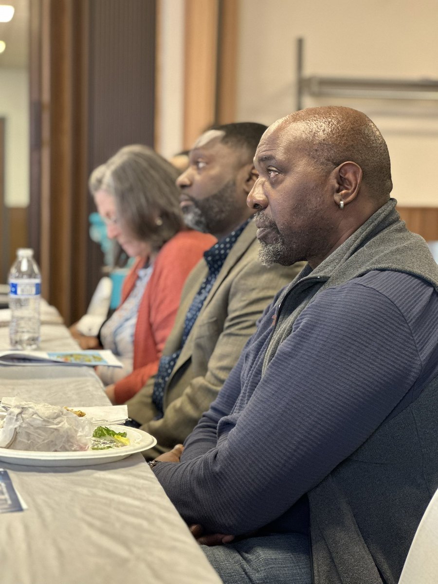 CitiesUnited's tweet photo. We’ve been meeting with different stakeholders in Toledo this week (youth, judges, educators, community orgs, etc.). These meetings made one thing clear: key work is being done across the city at different capacities. However, a coordinated effort with the right people in the right places is needed to save Black men and boys from both sides of the gun. It’s time to work together to get results. It’s time to create a future where we can all be safe, healthy, and hopeful.