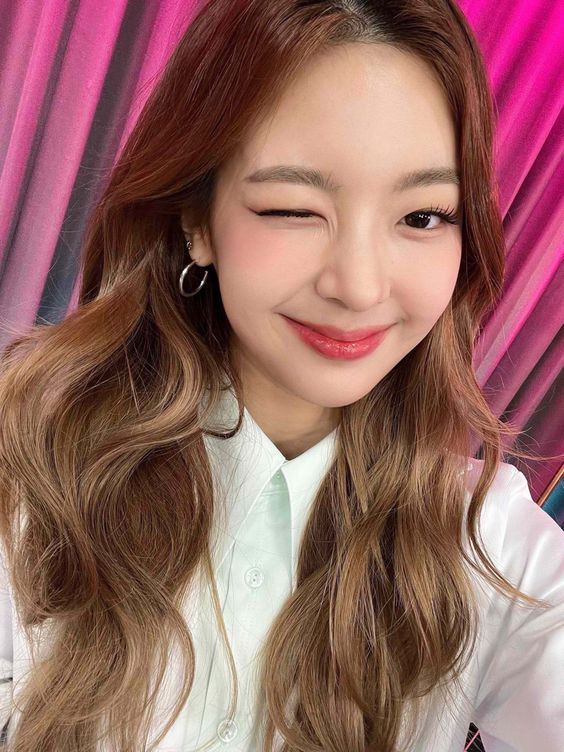 lia_hourly's tweet photo. #LIA #리아 #ITZY #MIDZY https://t.co/cEXe4lJV0b