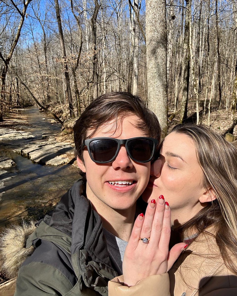 I’M BETROTHED ❤️❤️❤️❤️❤️