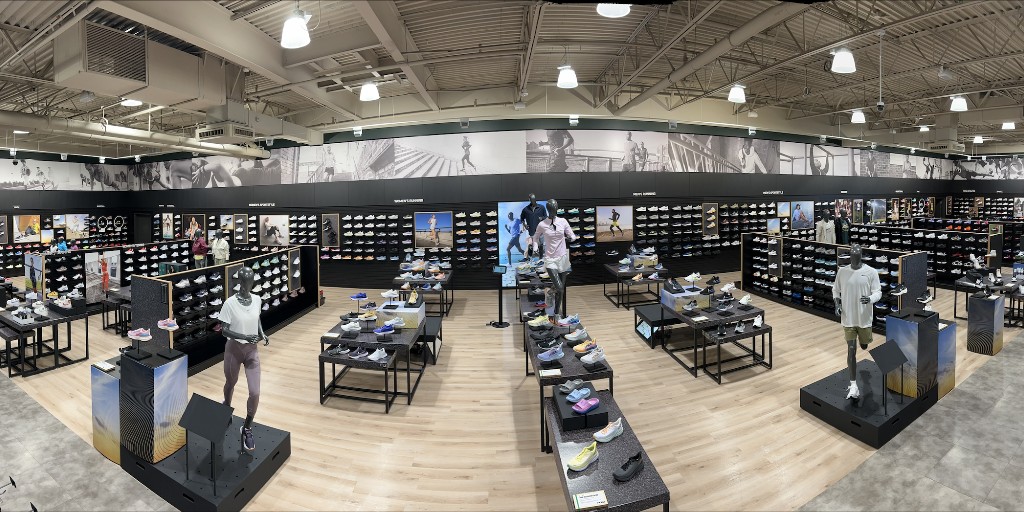 Victor_Valley's tweet photo. Check out the Grand Opening of the new and improved Footwear Shop at Dick's Sporting Goods today!  Step on up to all your favorites. 👟 https://t.co/V1qInzQeSd