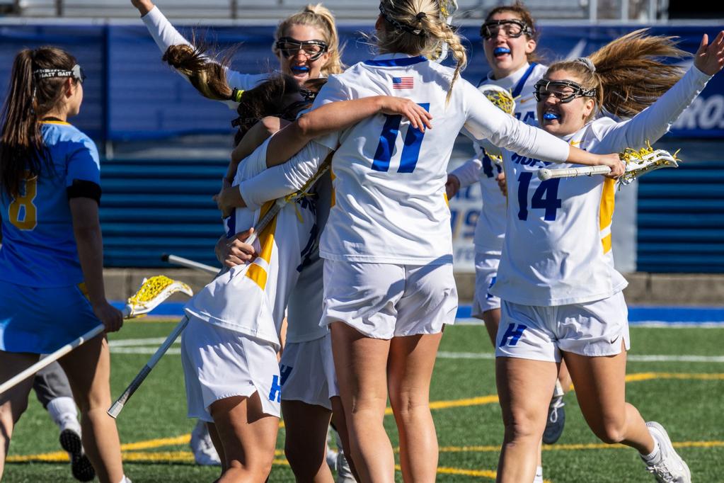 🥍 2-0 feels even better when it comes over a ranked opponent!

<a href="/HofstraWLAX/">Hofstra Women's Lacrosse</a> knocks off No. 25 Vanderbilt in Nashville!

#CAALax