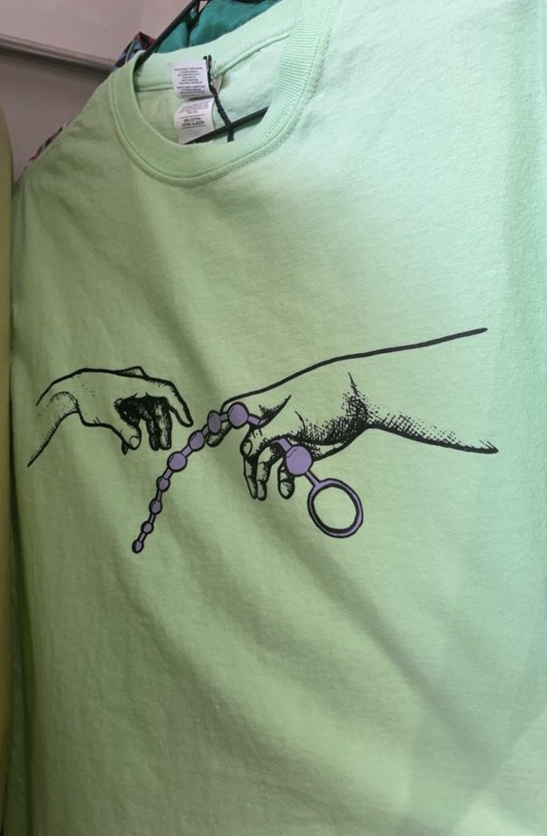 shirtsthtgohard's tweet photo. https://t.co/oHkJtKkEqU