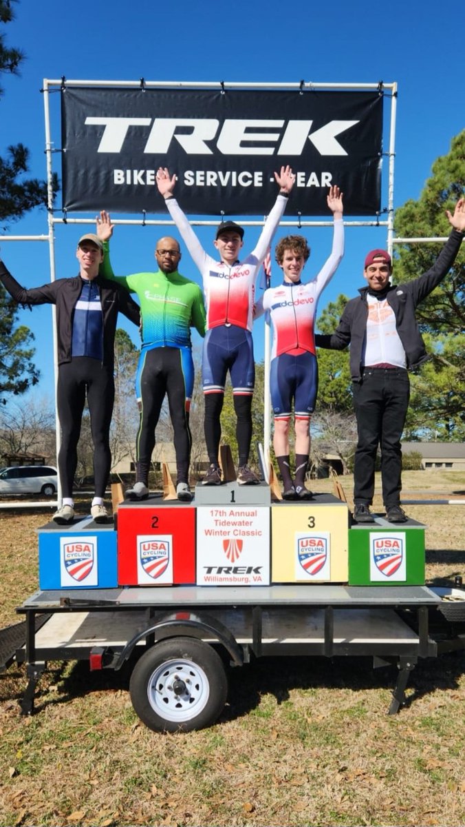 Congratulations to Trimane Goodard, who took 2nd place in The 17th Annual Tidewater Winter Classic CAT 3 Race today! 

A great start to the 2023 Season!

#phasecycling #phasettes  #bicycleproshop #pedalhardandstrongeveryday  
#bicyclelife #bicycleporn #cycling #cyclinglife