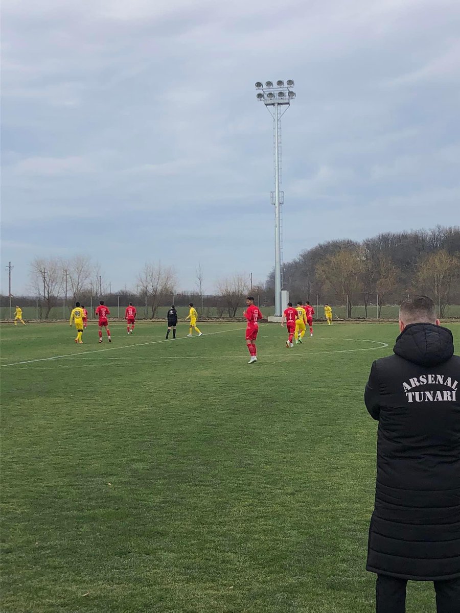 romania0512's tweet photo. Cresti cand te lupti cu adversari puternici! #amicaltare #liga2 #liga3 #promovare 
@fcarsenaltunari https://t.co/Qt2WXcJCv6