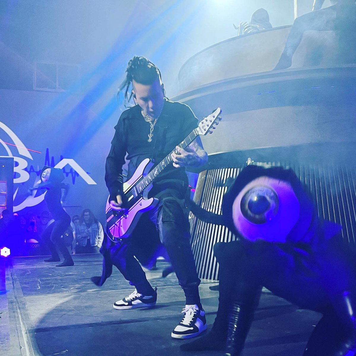 TapeFaceBoy's tweet photo. Absolutely brilliant show last night seeing the incredible @DjASHBA play. Total rockstar. #tapeface #music #ashba #shows 😶👍 https://t.co/LLPqhgg3fG