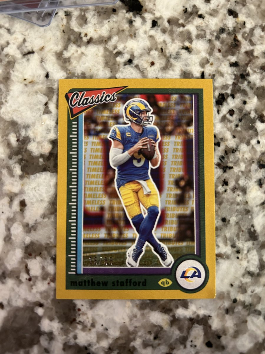 OddB_Sports's tweet photo. Waddle Red Sparkle $25 PWE, Hayes Gold Wave $12 PWE, Stafford /99 $4 PWE, Roquan Red Sparke $14 PWE 
@CardboardEchoes @sports_sell https://t.co/odITwSLNgW