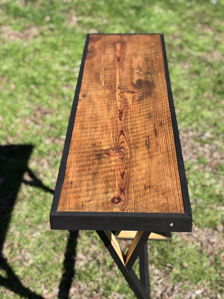 CodiakCreations's tweet image. Pretty in the sun! 🤩🌞 #woodworking #geometric #newtable