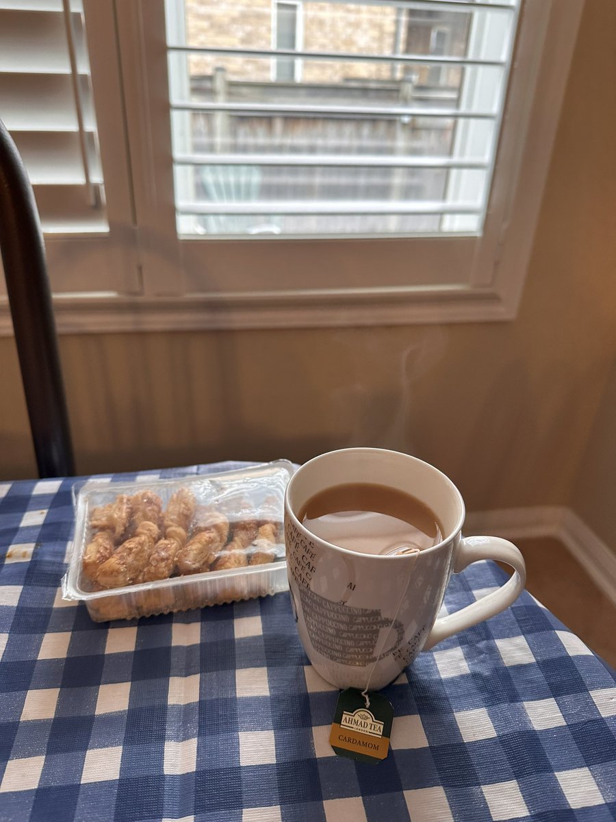 Saqibca's tweet image. Guptill’s dinner is my supper 😊

#Tyes #PSL8