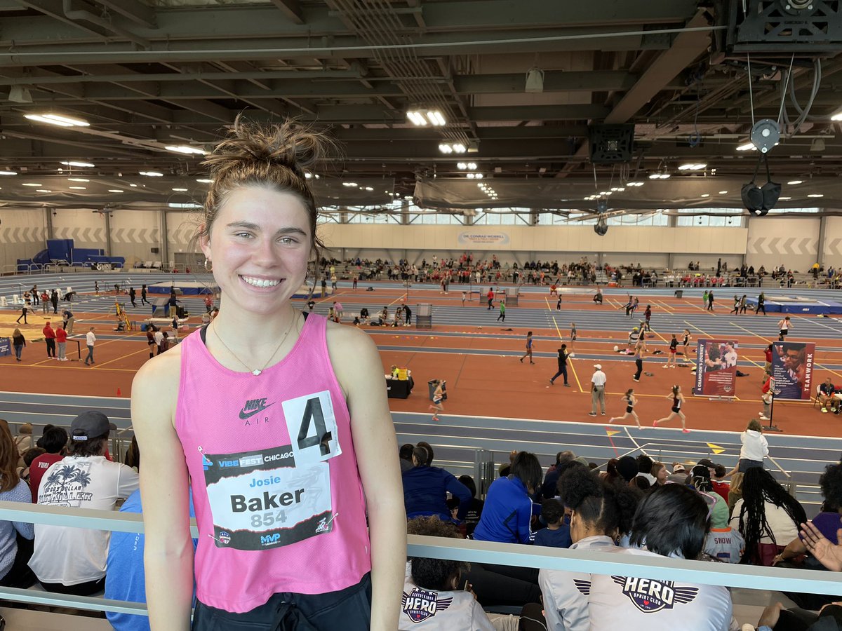kirkwoodtrack's tweet photo. Josie Baker junior at KHS busts through a 5 min mile with a 4:53!!! Chicago MVP Vibefest in the same city, same track as her brother Christian Baker (Tulsa) who broke 4min (3:59.88), just one week ago! Fastest time by a MO girl (on milesplit) all-time. Outstanding! https://t.co/KQHrBLPw12