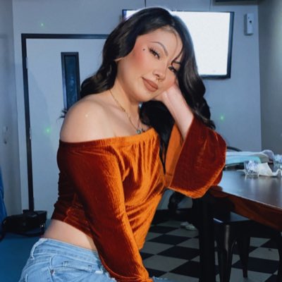 Teddiigrams's tweet photo. #NewProfilePic https://t.co/8QBaQ6Kqj6