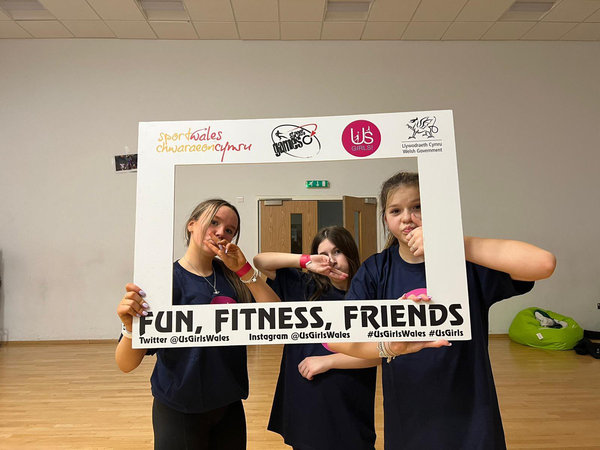 Aneurin Leisure Sports Development (@alsportdev) on Twitter photo Thoroughly enjoyed being part of <a href="/BGYouthService/">Blaenau Gwent Youth Service</a> Open 4 Youth night tonight! Credit to the staff for organising a fantastic event and engaging with more than 250 young people across such a range of activities. We LOVED hosting an <a href="/BGUsGirls/">BG UsGirls</a> area with <a href="/DanceUDOIT/">UDOIT! Dance Foundation</a> 💃 Thoroughly enjoyed being part of <a href="/BGYouthService/">Blaenau Gwent Youth Service</a> Open 4 Youth night tonight! Credit to the staff for organising a fantastic event and engaging with more than 250 young people across such a range of activities. We LOVED hosting an <a href="/BGUsGirls/">BG UsGirls</a> area with <a href="/DanceUDOIT/">UDOIT! Dance Foundation</a> 💃