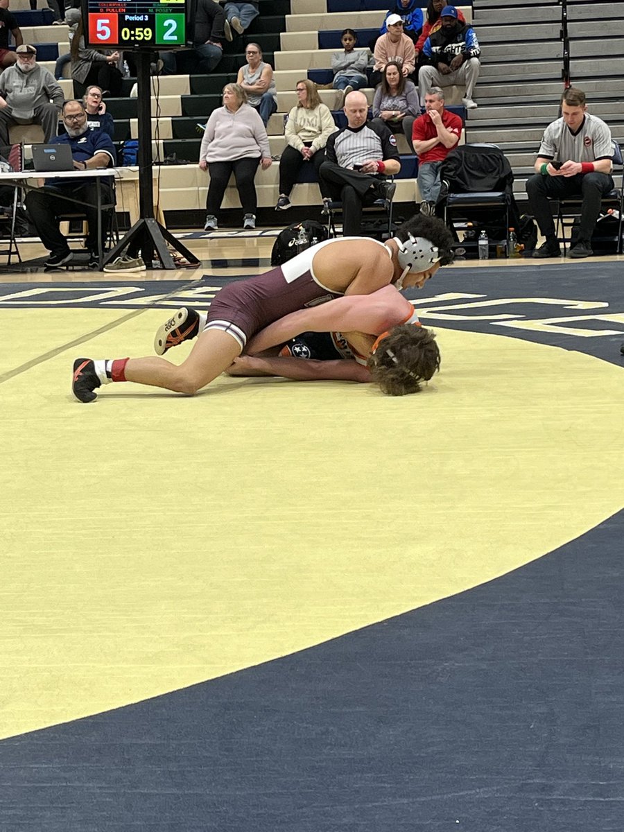 WrestlingCville's tweet photo. Damen Pullen(JR) defeats Summit and wins the 132lb weight class.  #onamission https://t.co/4toigHhXOL