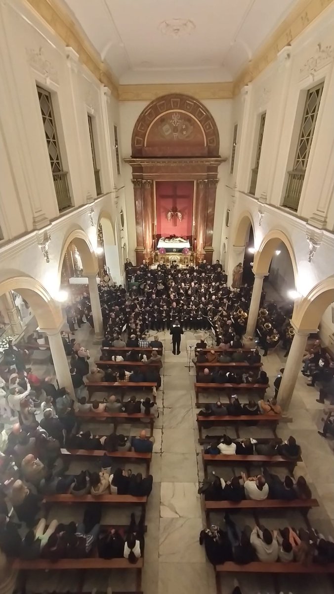StoEntierro_Sev's tweet photo. ⚫ CICLO DE CONCIERTOS

Turno hoy en este ciclo de conciertos de la Sección musical de @LosGitanosSM que nos brinda un magnífico concierto a los pies del Cristo Yacente https://t.co/VWcXkden17