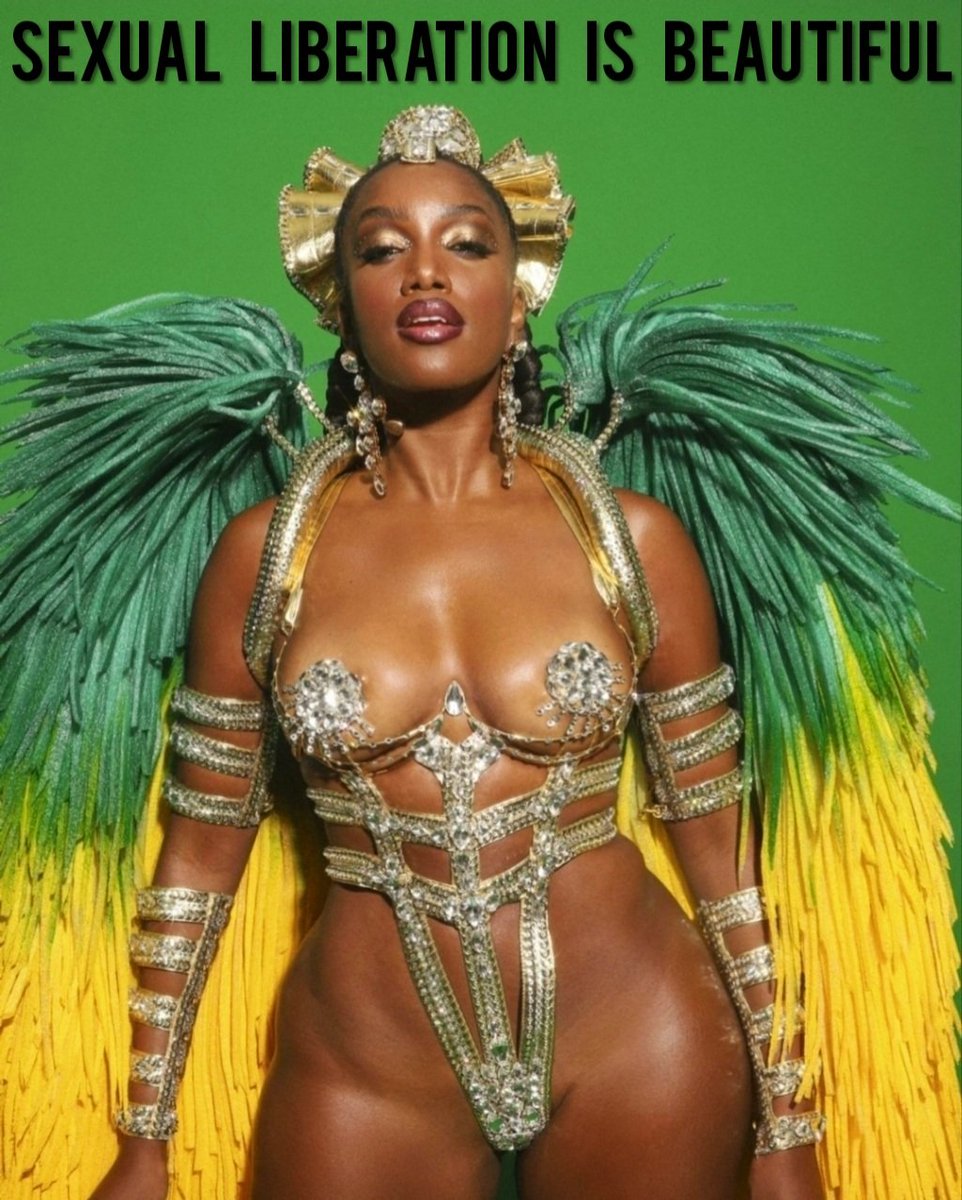 KimTheSnowbunny's tweet photo. #goddess #queen #sexualliberation #empowerment #sexpositive #blackqueen https://t.co/USiYFeeFzE