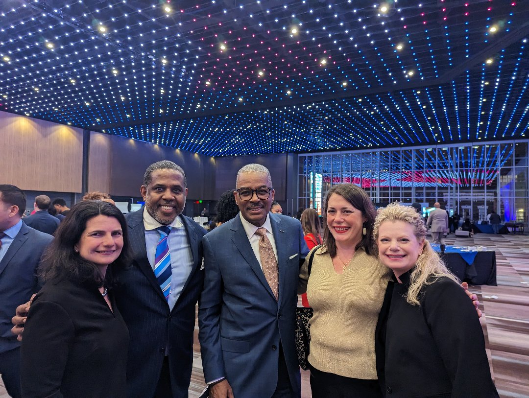 nylcv's tweet photo. All smiles in Albany last night as #NYLCV President @julietighe17 & Deputy Director for State Policy Andrew Williams joined lawmakers, friends, and partners to kick off the 52nd Annual Black, Puerto Rican, Hispanic & Asian Legislators Conference! https://t.co/I103VZS9U0