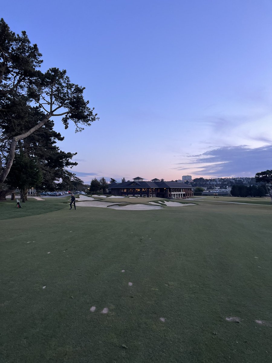 Evangraham8's tweet image. Great courses with great company! #LakeMerced #GreenHills #MackenzieWeekend
