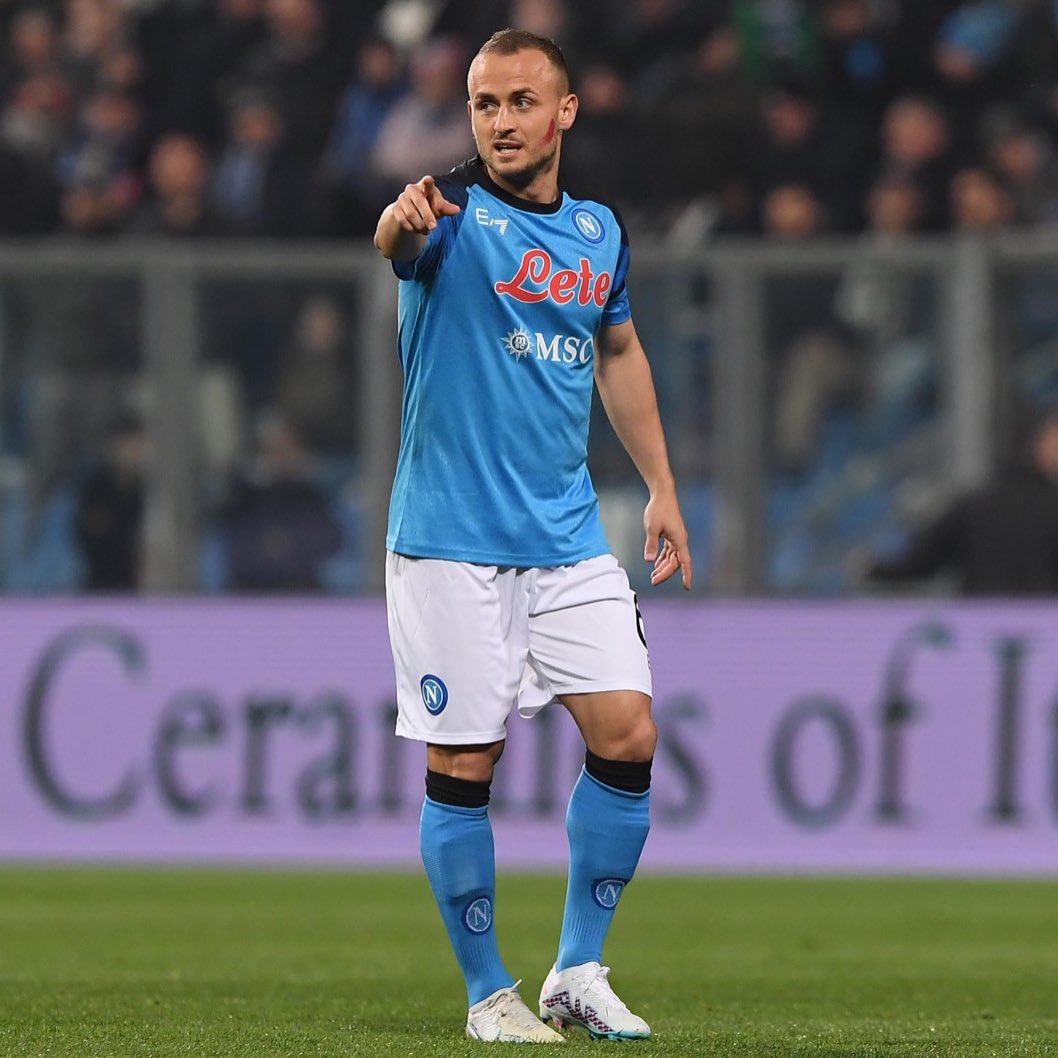 Official SSC Napoli on Twitter: "๐ซต Un สแดสแด a caso ๐ https://t.co ...