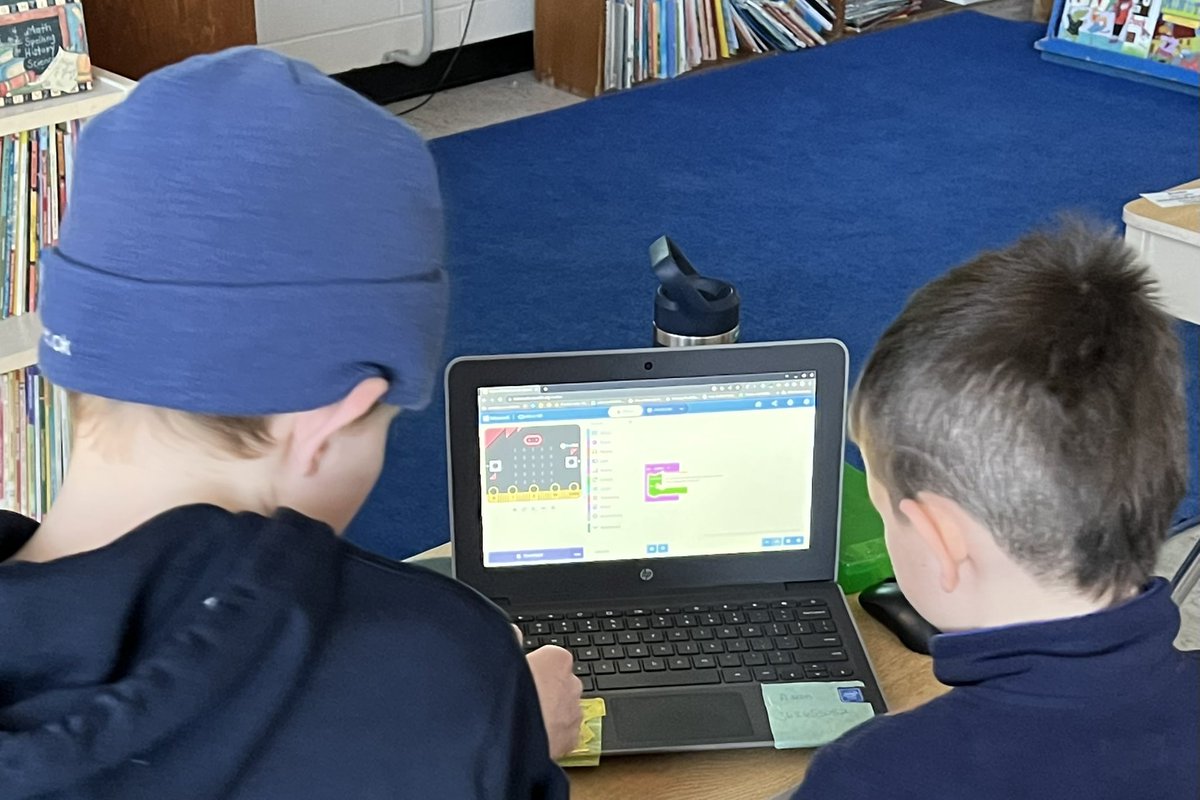 My grade three class and their helpers from the higher grades enjoyed creating code and using micro:bits during a virtual session yesterday morning.  Thank you to our teacher librarian Mrs. Jefferies, <a href="/MandyCleland1/">Mandy Cleland</a> and <a href="/dtangred/">Derek Tangredi</a> for this opportunity!  We learned lots! <a href="/VTvdsb/">Valleyview Public School</a>