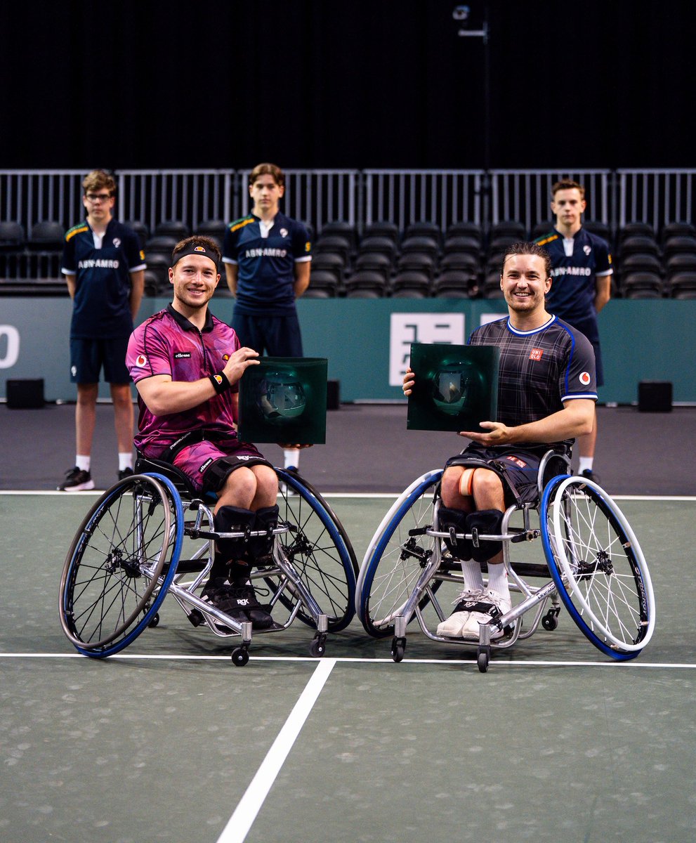 abnamroopen's tweet photo. Our #abnamroopen wheelchair doubles champions have been crowned! 👑 

Congratulations to @alfiehewett6, @GordonReid91, @DiedetheGreat and @AniekVanKoot. 🥳 🍾 🥂 https://t.co/Bp5t6P8Dmh