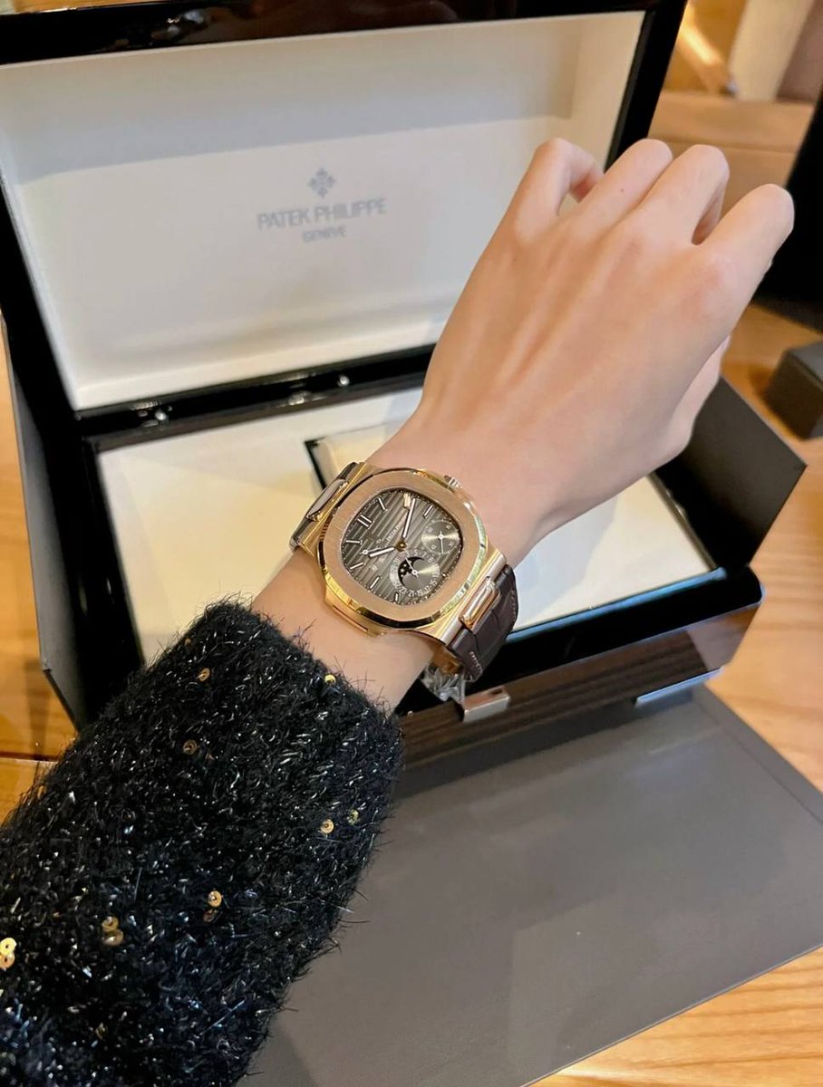Akshaypatnunf's tweet photo. This is my only favorite Patek Philippe Rose Gold Nautilus，#Patek Philippe https://t.co/Ge6YLiDpD7