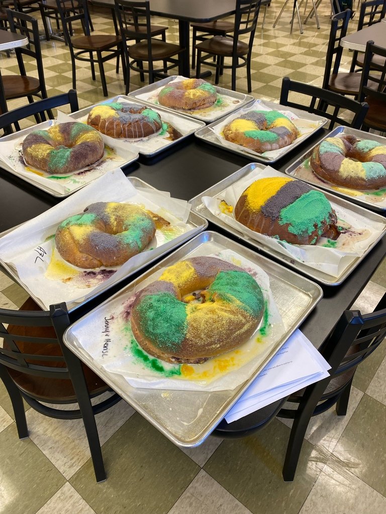 TableRockCC's tweet photo. Culinary Arts is making King Cakes in celebration of Mardi Gras.
$15 per cake (serves 8-10 people)
The first 20 people who complete the online order form will have their cake ready to be picked up at GTC on Wednesday, 2/22/23 from 8:00-3:45.  
https://t.co/AhEjjEcH9I https://t.co/ztDyO8tMiF