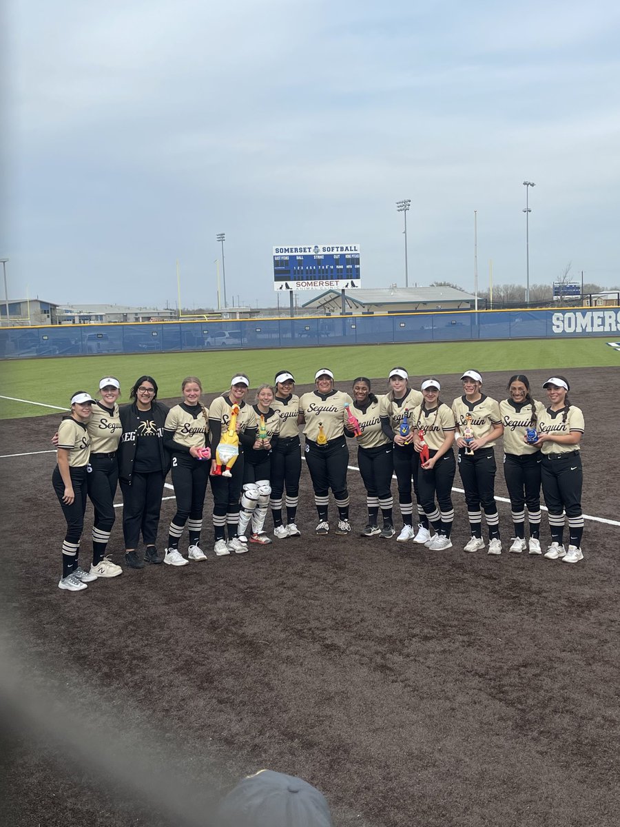 Seguin Softball 🥎 tweet media
