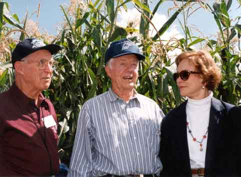 3 amazing people who dedicated their lives 2 changing the world 4 the better! Let their passion & legacies continue 2 inspire all. On behalf of the Borlaug family, thank you President Carter & the Carter Family @CarterCenter @BorlaugTAMU @globalrust @NobelPeaceOslo @NobelPrize