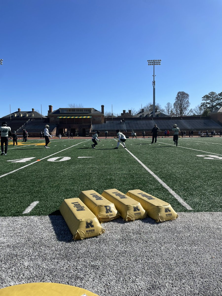 Drew Taylor (@drew_taylor9) on Twitter photo Thank you <a href="/WMTribeFootball/">William & Mary Tribe Football</a> for amazing junior day! Can’t wait to visit again!! <a href="/DLRunStoppers/">Keenan Carter Sr.</a> <a href="/BoRevell/">Bo Revell</a> <a href="/CoachNell/">Darnell Parker</a> <a href="/FairfaxLionsFB/">Fairfax HS Football</a> <a href="/_coachreaves/">Coach Mike Reaves</a> <a href="/CoachJH58/">John Harris</a> Thank you <a href="/WMTribeFootball/">William & Mary Tribe Football</a> for amazing junior day! Can’t wait to visit again!! <a href="/DLRunStoppers/">Keenan Carter Sr.</a> <a href="/BoRevell/">Bo Revell</a> <a href="/CoachNell/">Darnell Parker</a> <a href="/FairfaxLionsFB/">Fairfax HS Football</a> <a href="/_coachreaves/">Coach Mike Reaves</a> <a href="/CoachJH58/">John Harris</a>