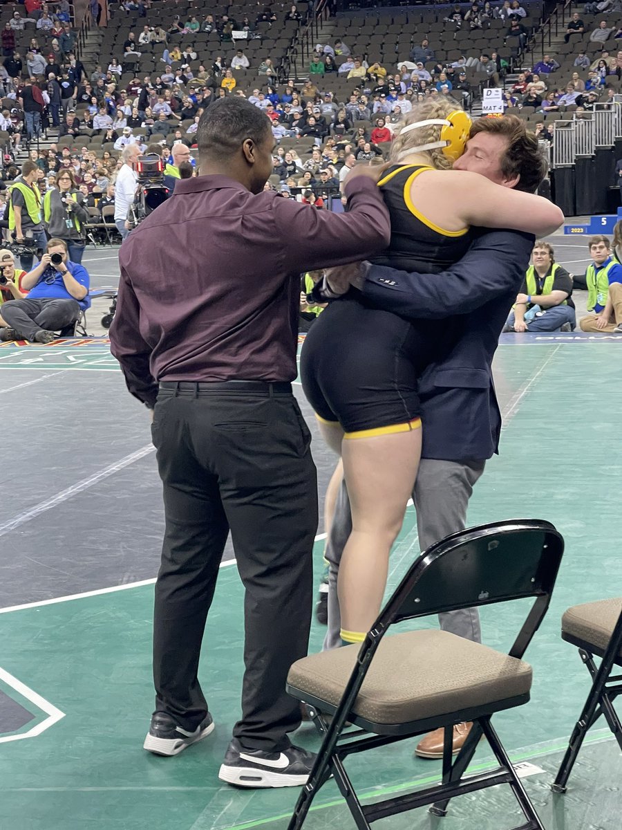 JeffsFairbury's tweet photo. State Champ Makena Schramm #JeffPride https://t.co/ZM7uOaKIMq