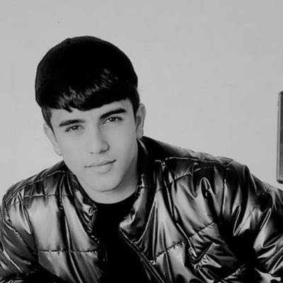 SamirAlizade14's tweet photo. #YeniProfilResmi https://t.co/hgrYqaAs4x