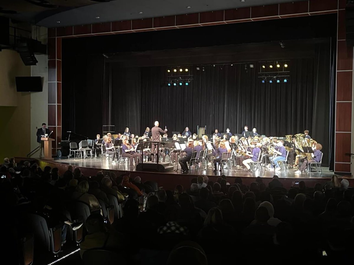 Congratulations to Ava, Colton, Everett, Rylee, Hannah, and Audrey for representing Mogadore at the OMEA District 6 Junior High Honors Band and Choir event today! Go Cats!