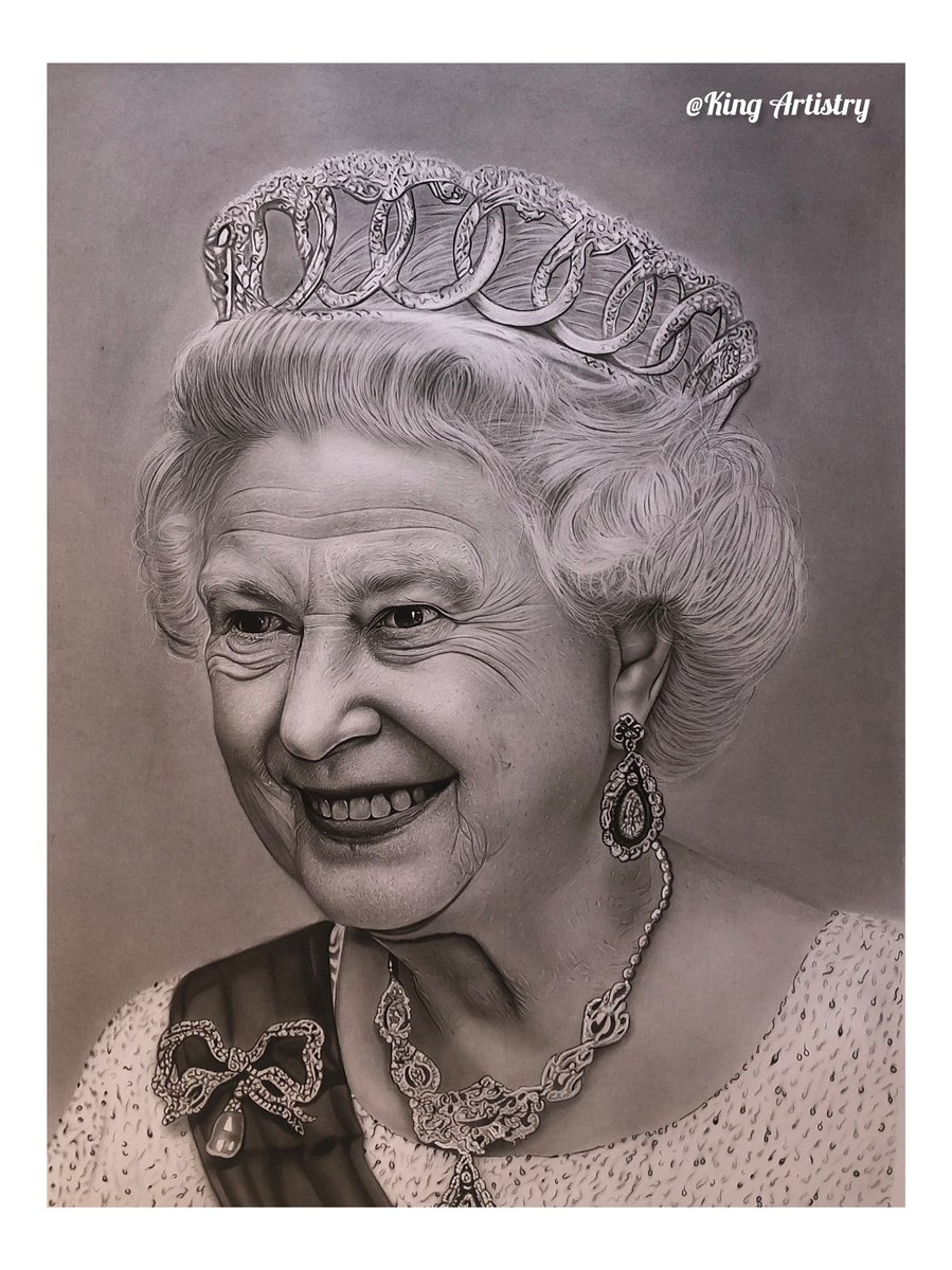 king_artistry's tweet photo. Contact for your portrait drawings WhatsApp and call number +233 249919986 https://t.co/EU3b5lau7g