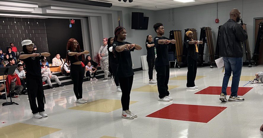 A huge thank you goes out to the <a href="/StonyPointHS/">Stony Point H S</a> Step Team and their sponsor Mr. Prince for coming to perform for our students <a href="/RobertsonElem/">Vic Robertson Elementary</a>! We all loved the performance and hearing about the history of step, especially our 5th graders! <a href="/RoundRockISD/">Round Rock ISD</a> <a href="/principalborel/">Kyle Borel (she/her)</a>