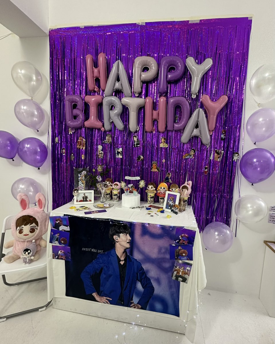 TVXQNoona's tweet photo. 💜 230218 Happy Sweet (Max)day exhibition 💜
🎂 A lovely celebration our precious Changmin… glad to see so many fans treasure Shim 🥰
#Sweet_MAXday
#찾았다_내사탕_내댕글
#동방신기 #TVXQ! #東方神起
#최강창민 #MaxChangmin #チャンミン https://t.co/7GEXYtRoK4