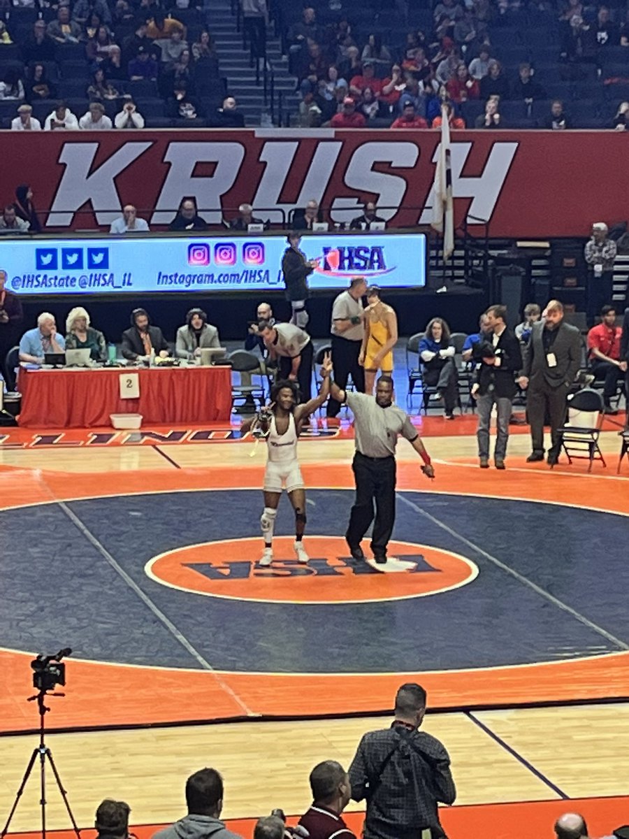 MASCOUTAH HAS A STATE CHAMPION!