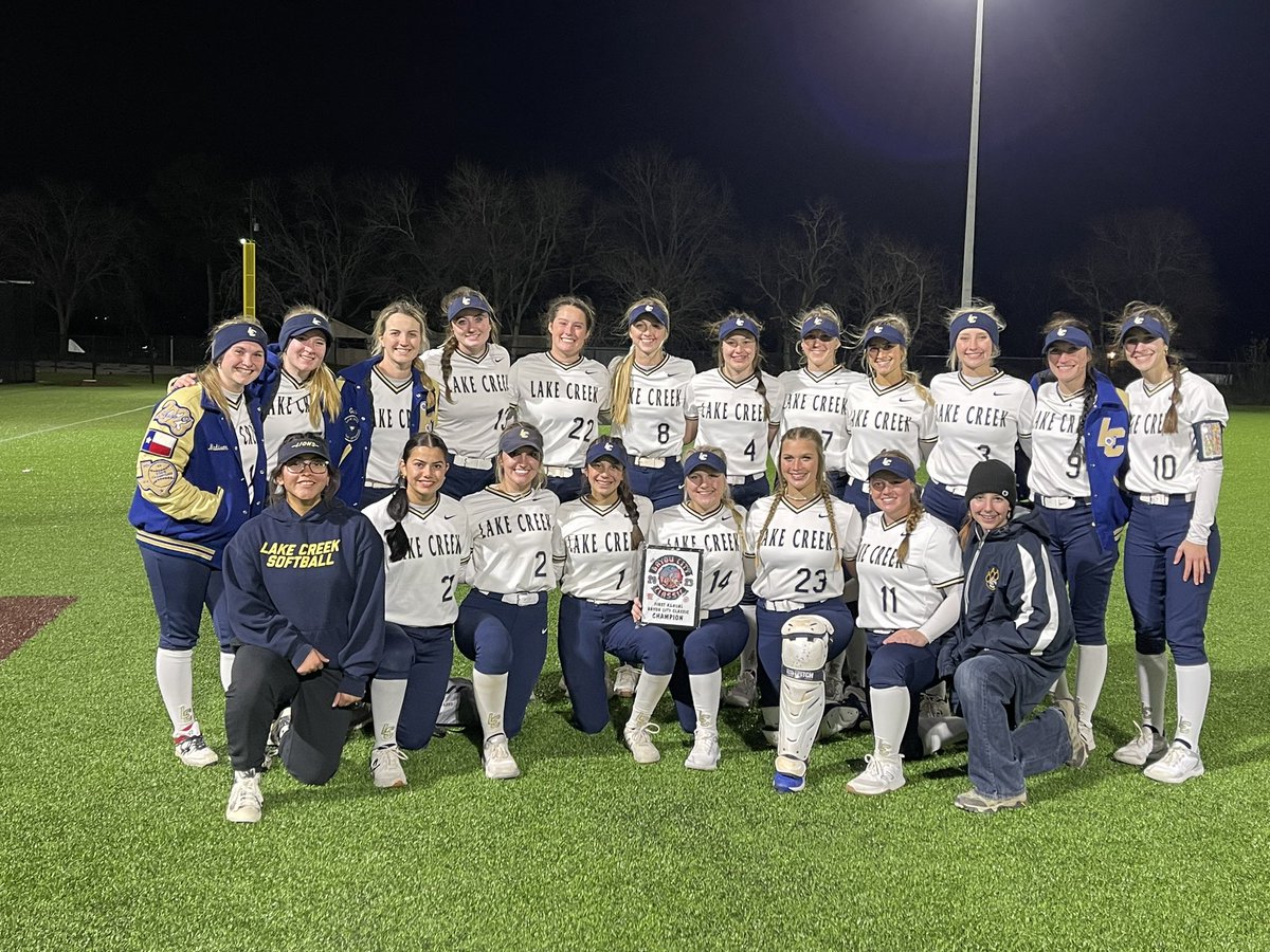 Finished 6-0 on the weekend at the Bayou City Classic! Great competition and proud of this team! 

Next up Tuesday @ Brazosport @ 5:00/6:30 PM.