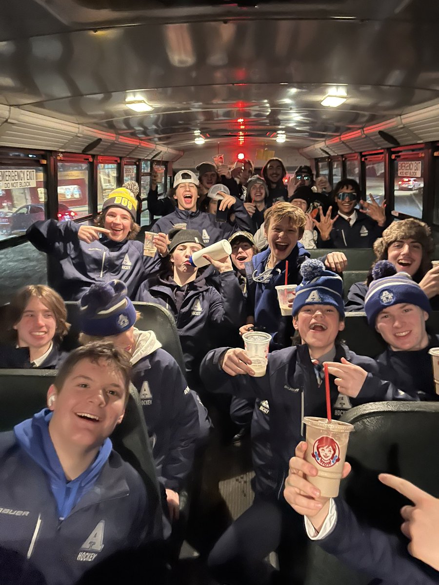 Hard fought 4-1 win over Bellingham.Harrison with the game winner.Horton solid in 🥅 A.Bessette earns POG.                        Flynn 🚨🍏 
Harrison 🚨🍏
Stone 🚨🍏
Lachance🚨
Moran,Capone,&amp; Horton 🍏
<a href="/AboroHockey/">Attleboro Hockey</a> <a href="/AboroAthletics/">Mark Houle</a> <a href="/TheTylerHetu/">Tyler Hetu</a> <a href="/HockomockSports/">HockomockSports</a> <a href="/MassHSHockey/">MassHSHockey</a>
