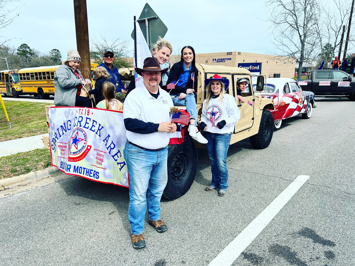 Honor with Flags ๐บ๐ธ (@honorwithflags) on Twitter photo Had a great time today walking in the #GoTexan parade in Conroe with the Spring Creek <a href="/bluestarmothers/">Blue Star Mothers</a> and <a href="/HonorCafeConroe/">Honor Cafe</a>
<a href="/RODEOHOUSTON/">RODEOHOUSTON</a> Had a great time today walking in the #GoTexan parade in Conroe with the Spring Creek <a href="/bluestarmothers/">Blue Star Mothers</a> and <a href="/HonorCafeConroe/">Honor Cafe</a>
<a href="/RODEOHOUSTON/">RODEOHOUSTON</a>