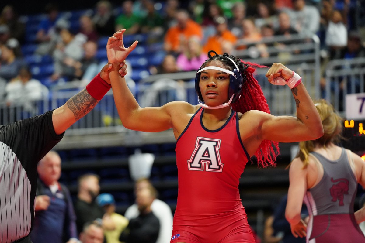 Junior Jasmine Robinson of <a href="/Allenwrestling/">Allen Wrestling</a> wins her third-straight #UILState title by pinning Round Rock McNeil's Audrey Onyeonwu in the first round. She now has a chance to go 4-for-4 next year as a senior.