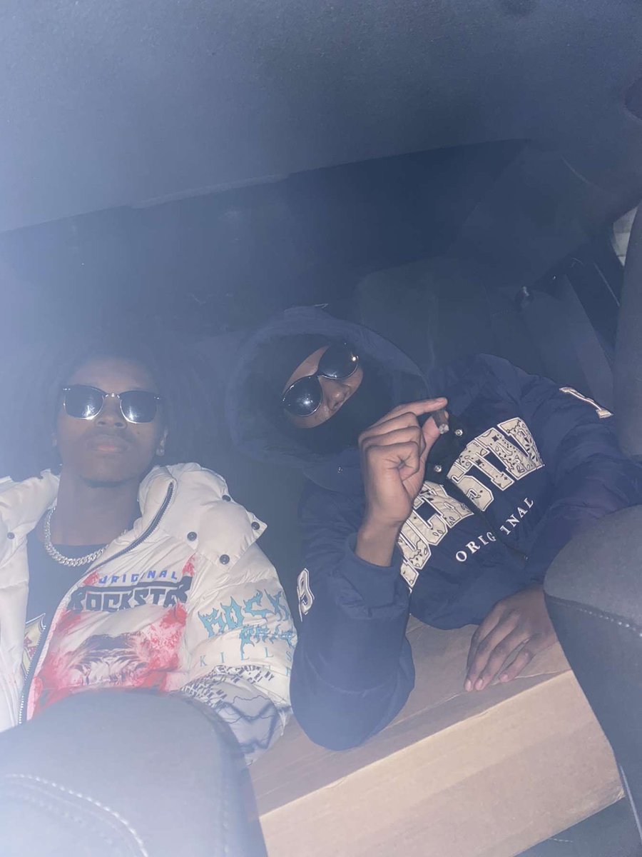 sitonumba8's tweet photo. on that faithful day , noface was born 😶‍🌫️😎 https://t.co/jvjyPtsvGa