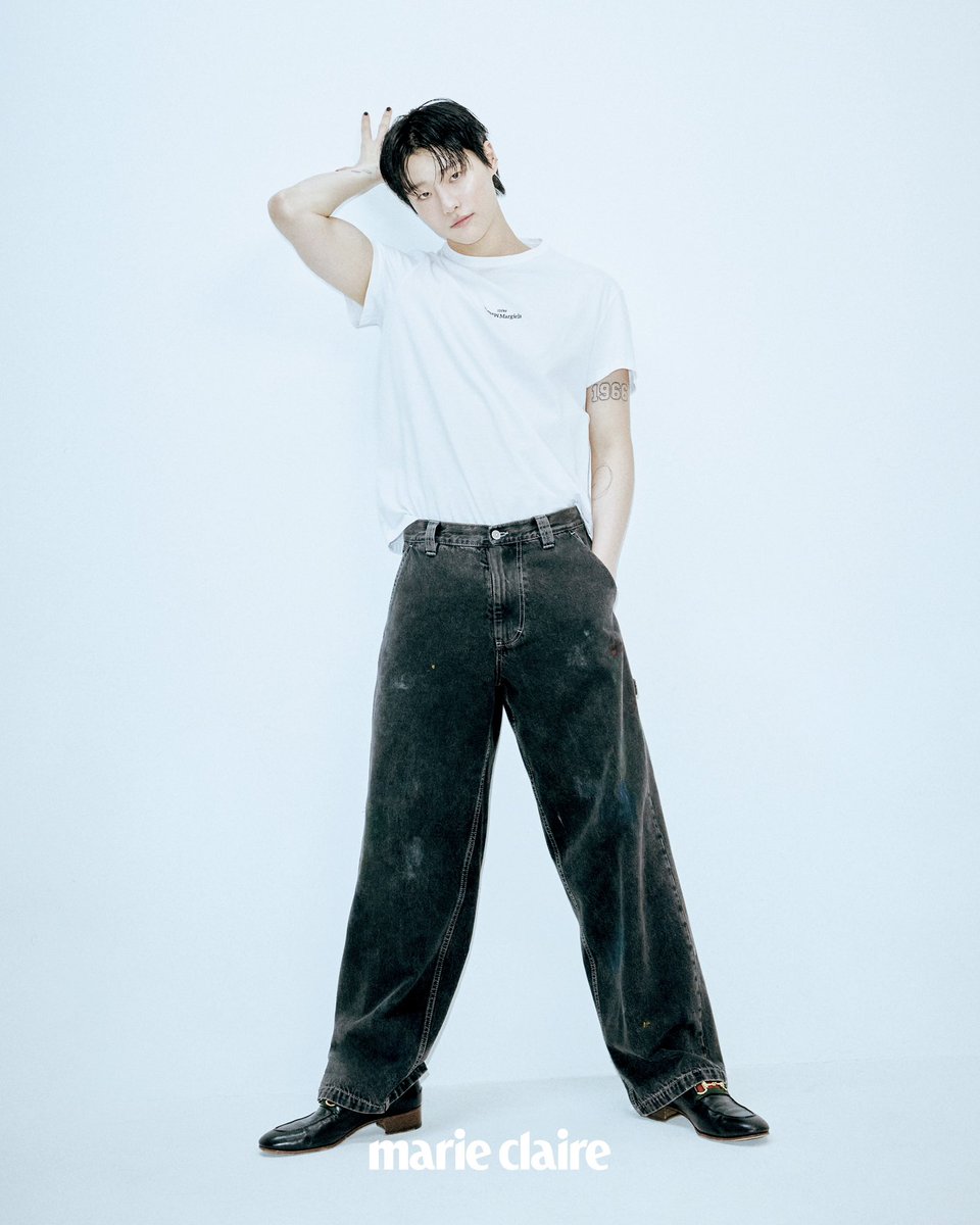 BeaniverseYoun2's tweet photo. “เราได้พบกับ WOODZ ผู้กำลังจะคัมแบค ในนิตยสารเขาเป็นอิสระเสรีราวกับอยู่บนเวทีและพูดคุยเรื่องเพลงใหม่ '#ABYSS' ที่จะปล่อยวันที่ 22 นี้ว่า เกี่ยวกับการเป็นตัวฉันเวอร์ชั่นที่ดีขึ้นในแบบของตนเอง และเรายังได้ถามเขาถึงเรื่องราวความรักที่เขาหลอม���ะลายลงในบทเพลงนี้ด้วย… https://t.co/baQ03rc4Ql