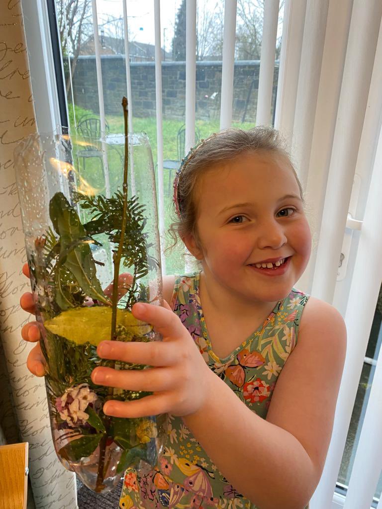 elpapps's tweet photo. Rainy day but we managed to make a nature bottle after a bike ride to collect everything @ArchibaldFirst https://t.co/JT1r0hbnF0