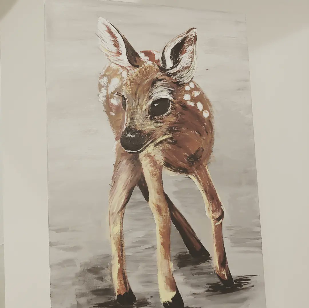 Fun times at the Redefining Education conference! I had six kid artists painting with me at the same time. Here is a fawn that I painted live today with some help from small friends.

#wildlifeart #painting #liveart #art #paint #artteacher #ldnont #alternativeeducation