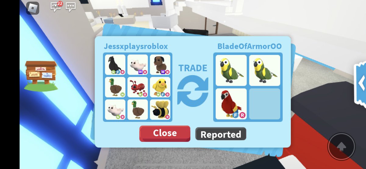 JessPlays7's tweet photo. @PlayAdoptMe please give my itmes back. They switched out the mega parrot instead of normal and I didn’t realise. I worked so hard on my pets.#adoptme #adoptmescams #adoptmescam https://t.co/gfFAt7NImW