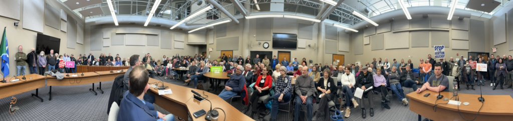 NickAFrentz's tweet image. Town Hall in Mankato today was packed! Thx to @RepLFrederick and @RepJeffBrand and to all the good citizens who turned out to discuss paid family leave, climate, reproductive rights, taxes, and much more. Respectful at all times. Democracy in action, to say the least. #mnleg