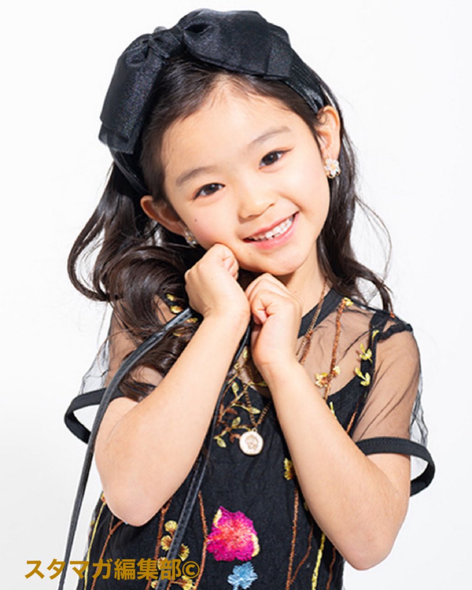 IPamoe's tweet photo. 『La fillette』#レギュラーモデル のご紹介✨
◆放課後FilletteクラブNo.6
◆Fuuri💕
◆5歳の年長さん
◆ひとこと
雑誌モデルははじめてですが一生懸命がんばります!!
レギュラーモデルセレクション選出✨
活躍をお楽しみに🌈
#Fuuri #ふうり #ラフィエット #Lafillette #放課後filletteクラブ https://t.co/WQJJaR4lVg